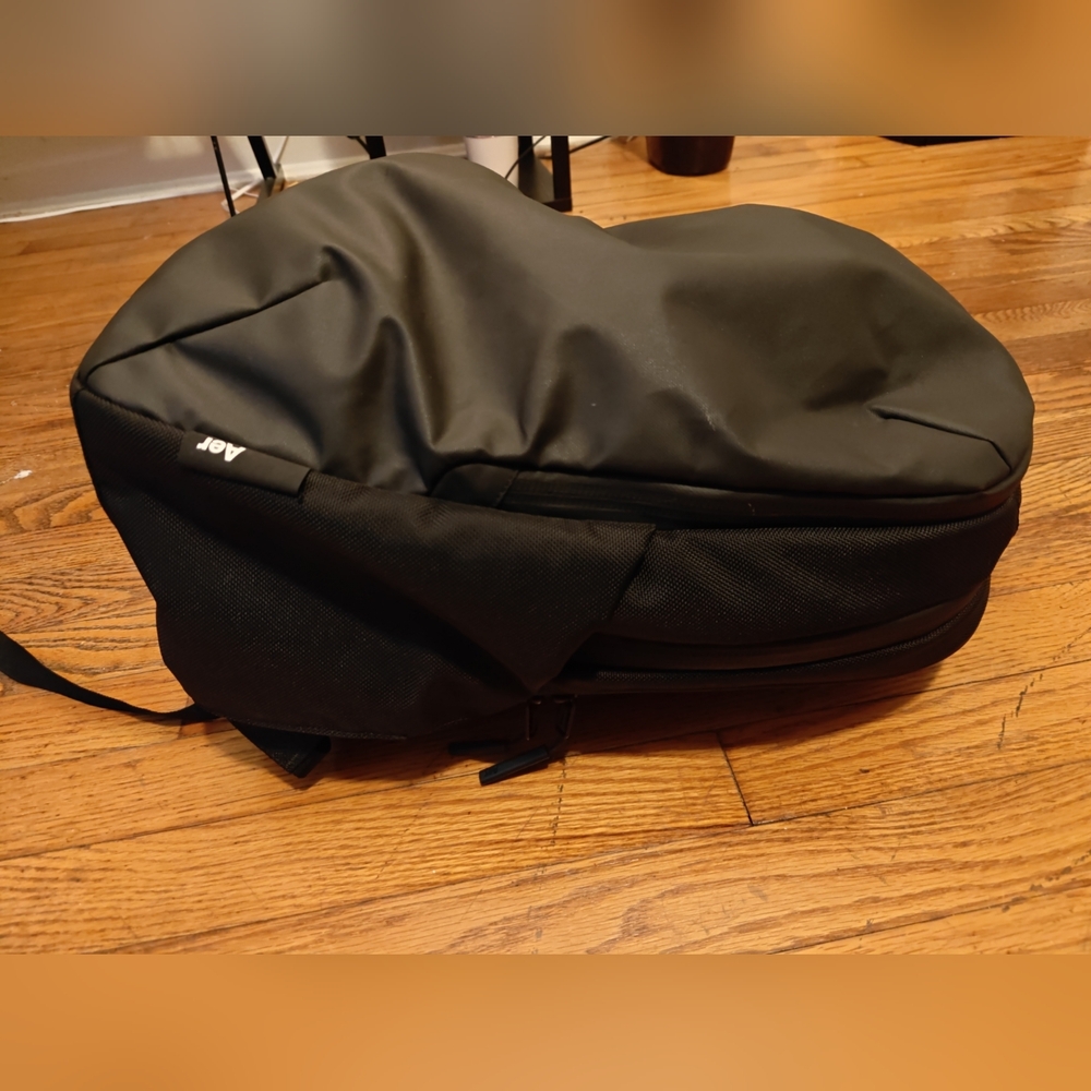 Aer Tech Pack 2 Black - Mint Condition + $40 Rain Cover Bundle - Picture 8 of 9